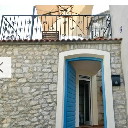 Mali Dvori Diklo Holiday home